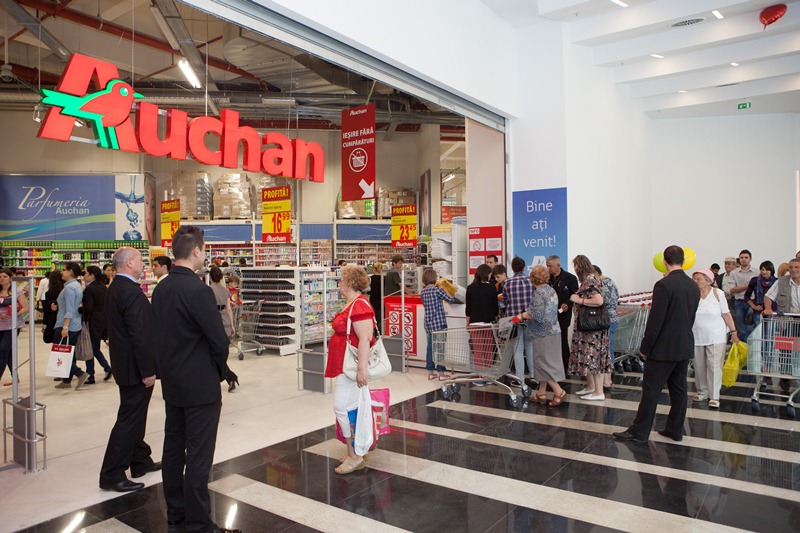 Magazine - Auchan - Palas Mall